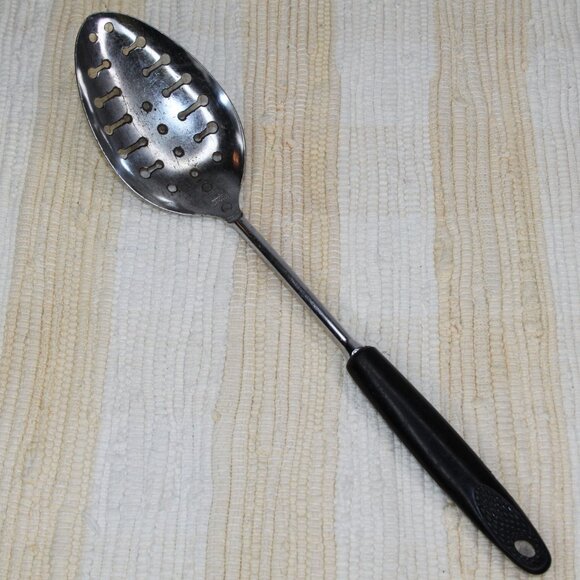 VTG EKCO CHROMIUM PLATED SLOTTED SERVING SPOON BLACK NYLON HANDLE 12" USA - Picture 1 of 12